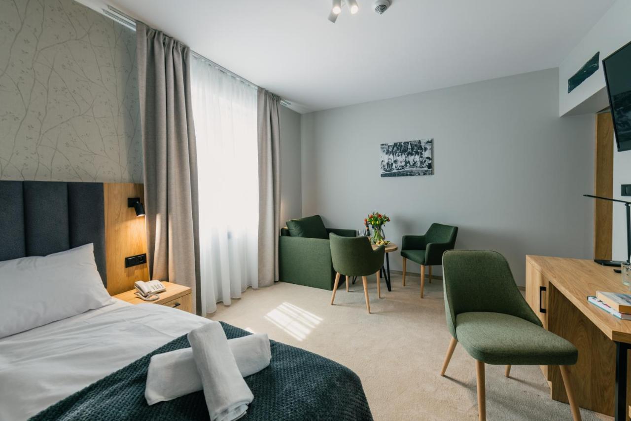 Country Club I Caloroczne Hotell